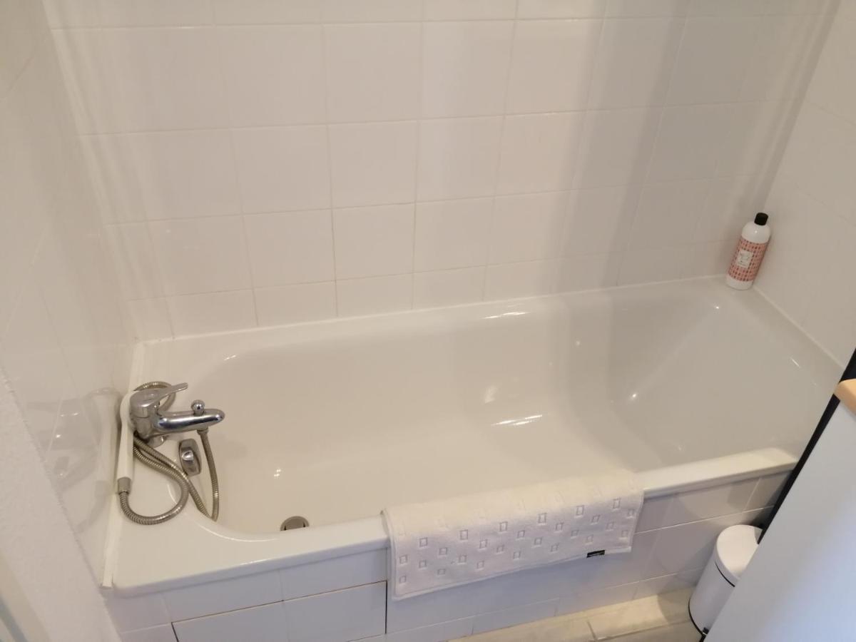 Ferienwohnung Le Cocon De Marie,Piscine, Balcon, Parking Gratuit, Baignoire Carcassonne Exterior foto